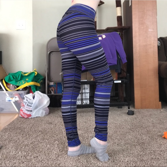 ‼️2 for $20‼️ Calvin Klein striped leggings - Picture 10 of 16